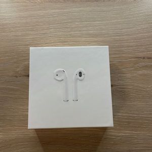 airpods (2nd generation)